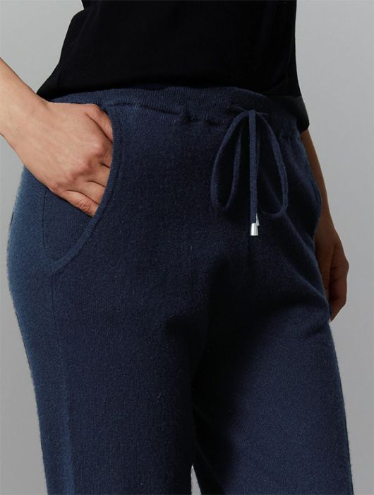 Marks & Spencer's knitted joggers make us really want a cosy night in ...