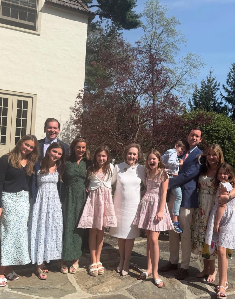 Photo shared by Jenna Bush Hager April 20, 205 featuring her husband Henry Hager, his side of the family, and their kids Mila, Poppy and Hal during their Easter Sunday festivities
