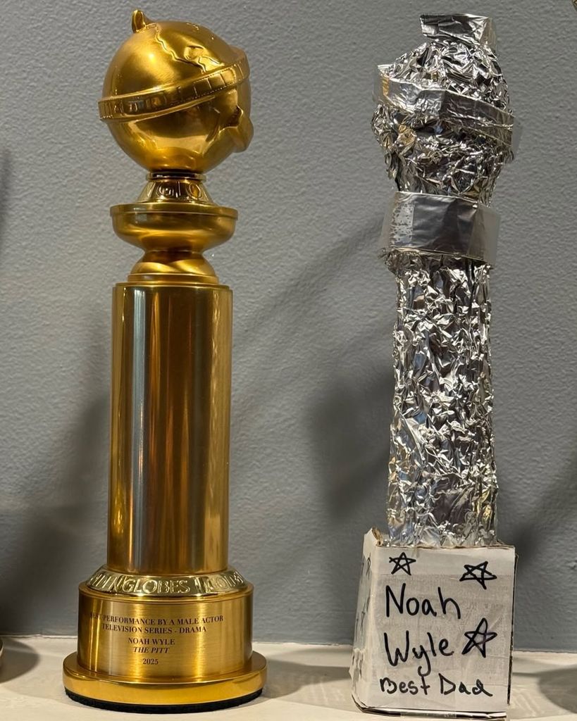 noah wyle golden globe best dad award