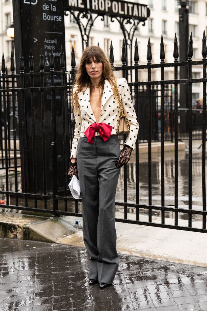 Lou Doillon wears all Valentino outside the Valentino show during the Haute Couture Spring-Summer 2025 as part of Paris Fashion Week on January 29, 2025 in Paris,