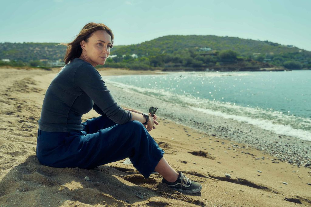 Keeley Hawes sur la plage