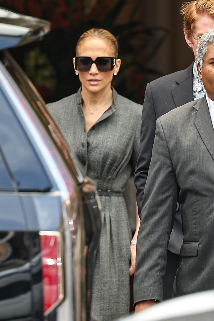 Jennifer Lopez arrives for lunch with her stepdaughter Violet Affleck