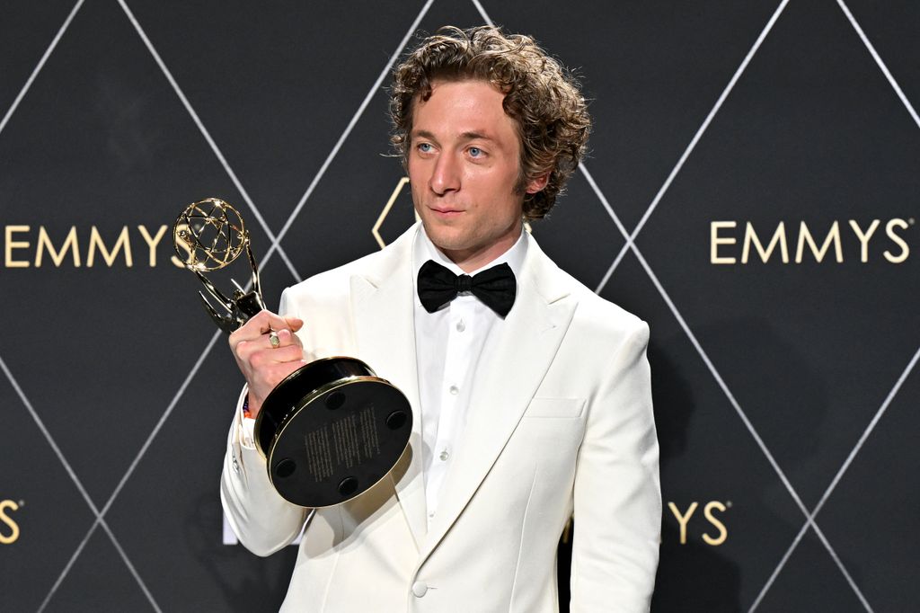 Jeremy Allen White's 'difficult' custody battle with ex-wife Addison ...