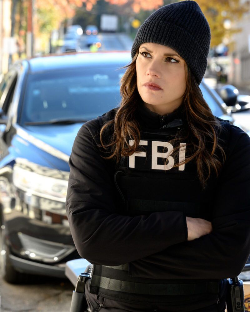 Missy Peregrym stars as Maggie Bell in FBI