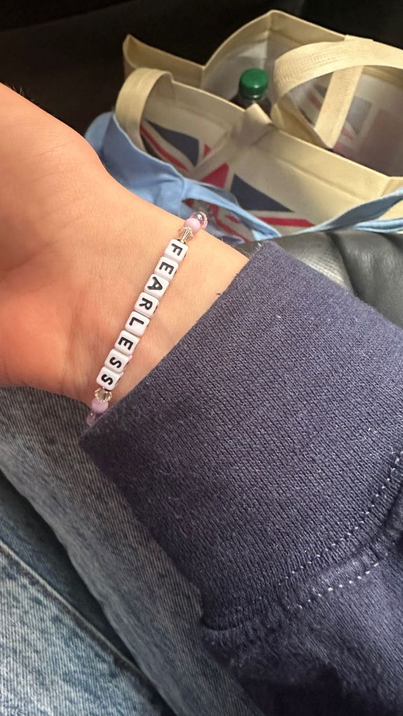 Sophie Turner shares a photo of a friendship bracelet on her Instagram Stories