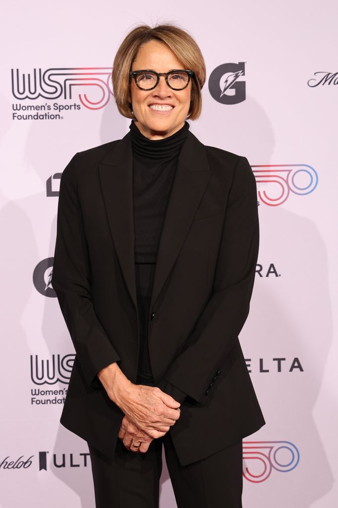 Mary Carillo participe au salut annuel 2024 de la Women's Sports Foundation aux femmes dans le sport à Cipriani Wall Street le 16 octobre 2024 à New York.