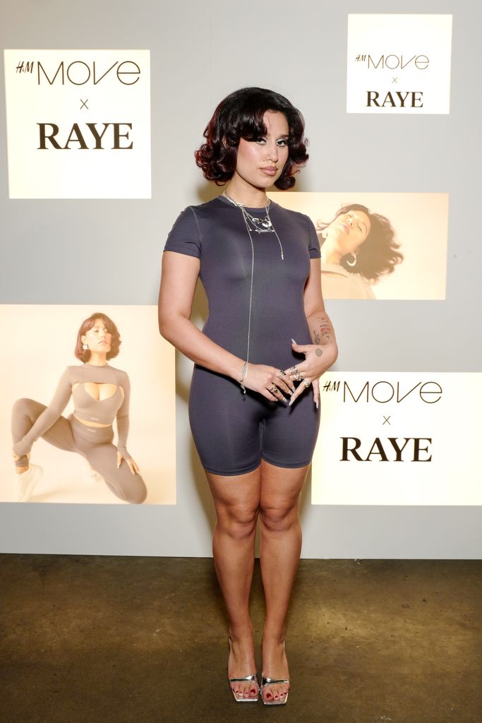 RAYE x H&M Move, Women's Sportswear