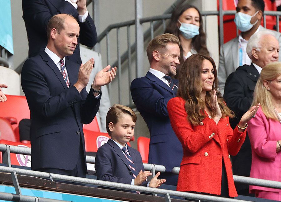 prince george clap england game