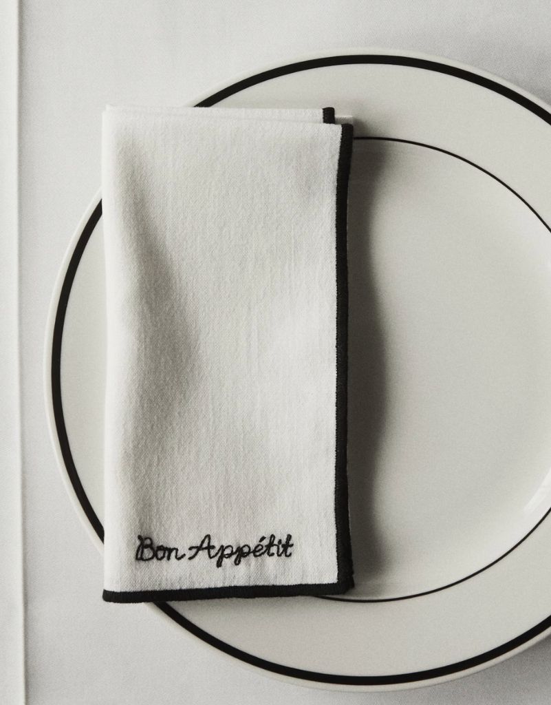 H&M napkins