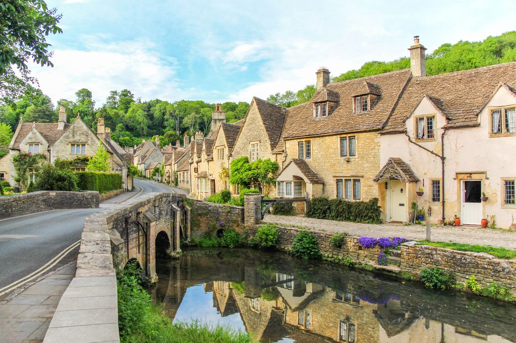 Traditional stone wall cottages in Cotswolds are a large draw