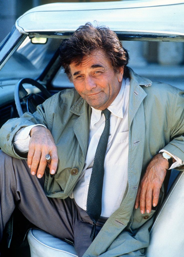 Rencontrez Catherine Falk, la fille du détective privé de la légende de Columbo, Peter Falk. 1 Peter Falk dans le rôle du lieutenant Columbo