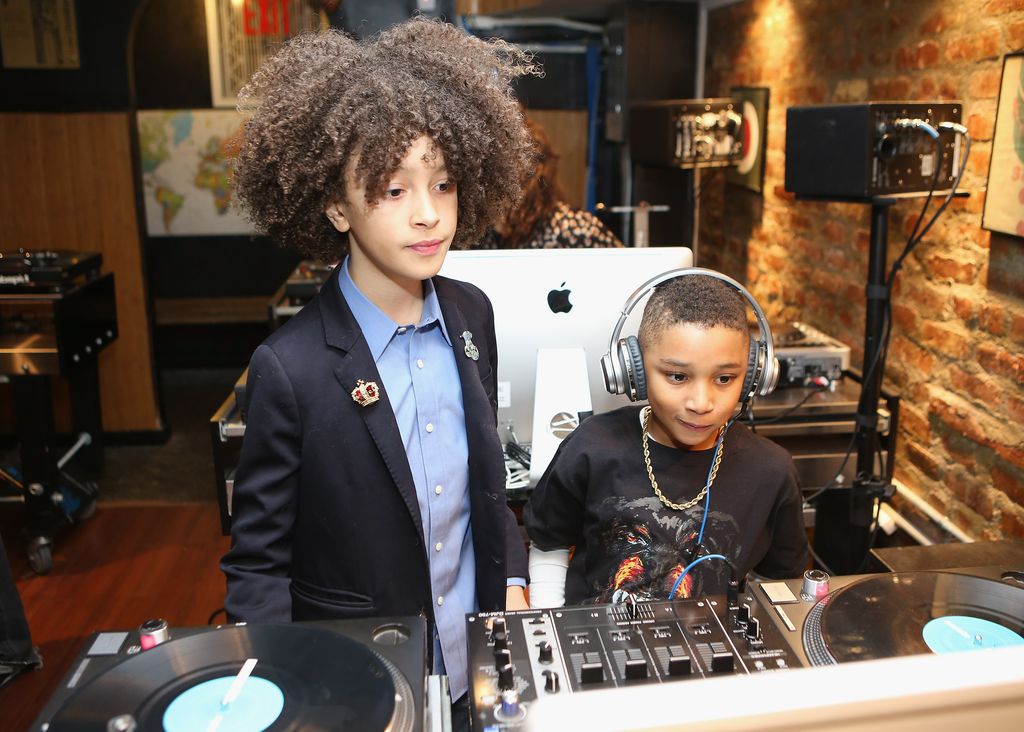 Kaseem Dean Jr. at a  Spin Session With DJ Fulano 