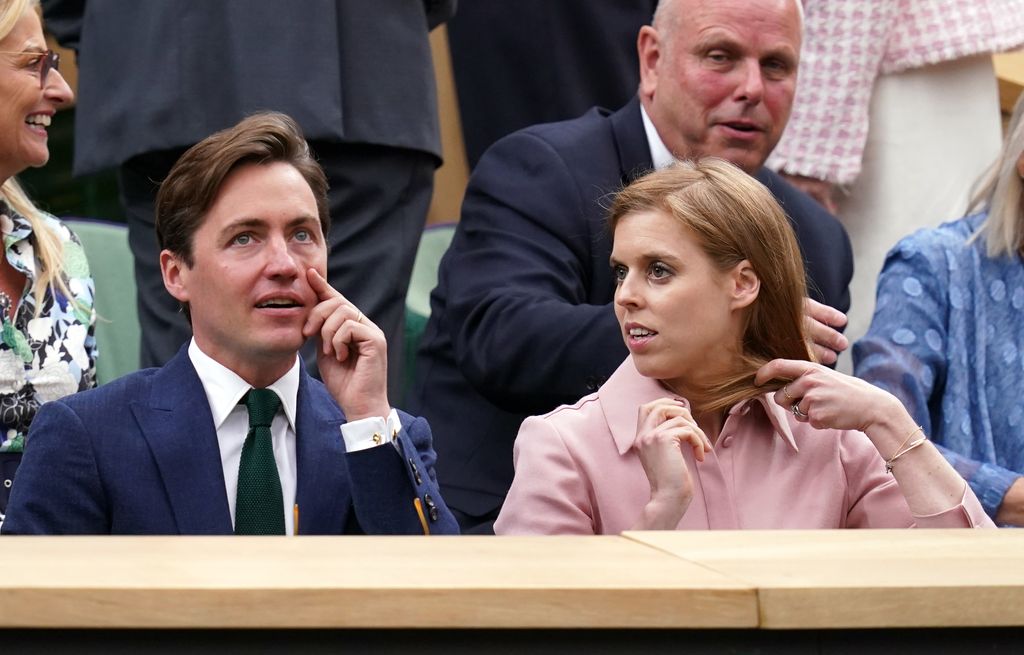 Princess Beatrice and Edoardo Mapelli Mozzi sitting in the royal box at Wimbledon