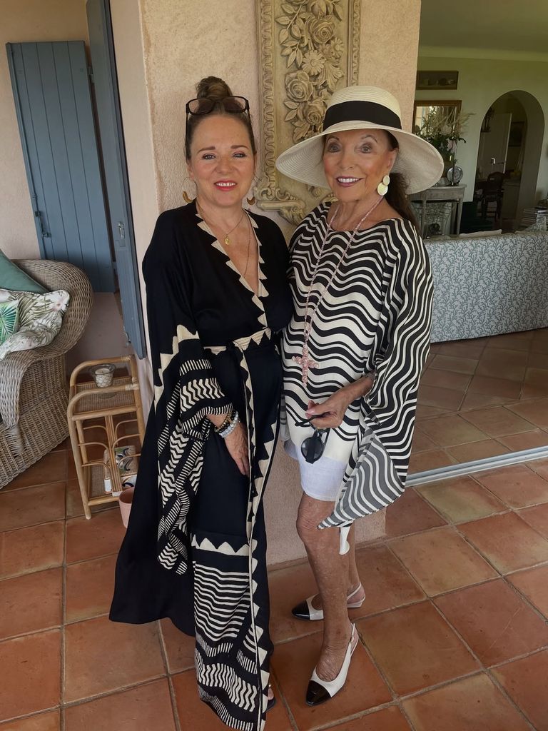 Joan collins and daughter in summer clothes on holiday