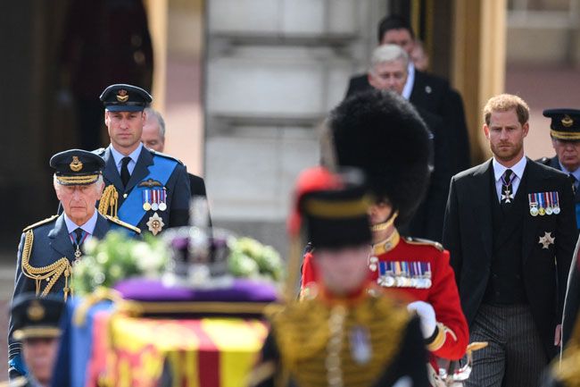 prince william prince harry medals coffin