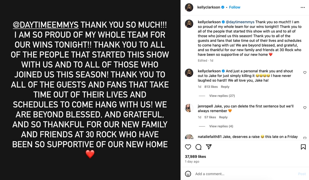 Kelly Clarkson shared a fun comment in response to her team's blunder