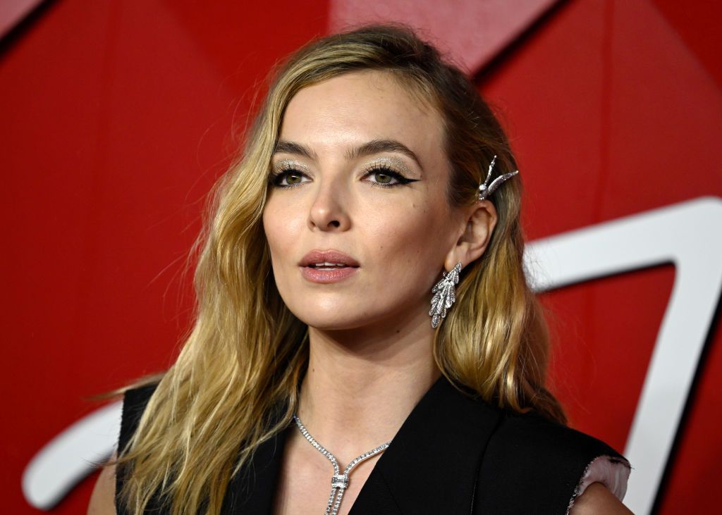 jodie comer at the fashion awards 