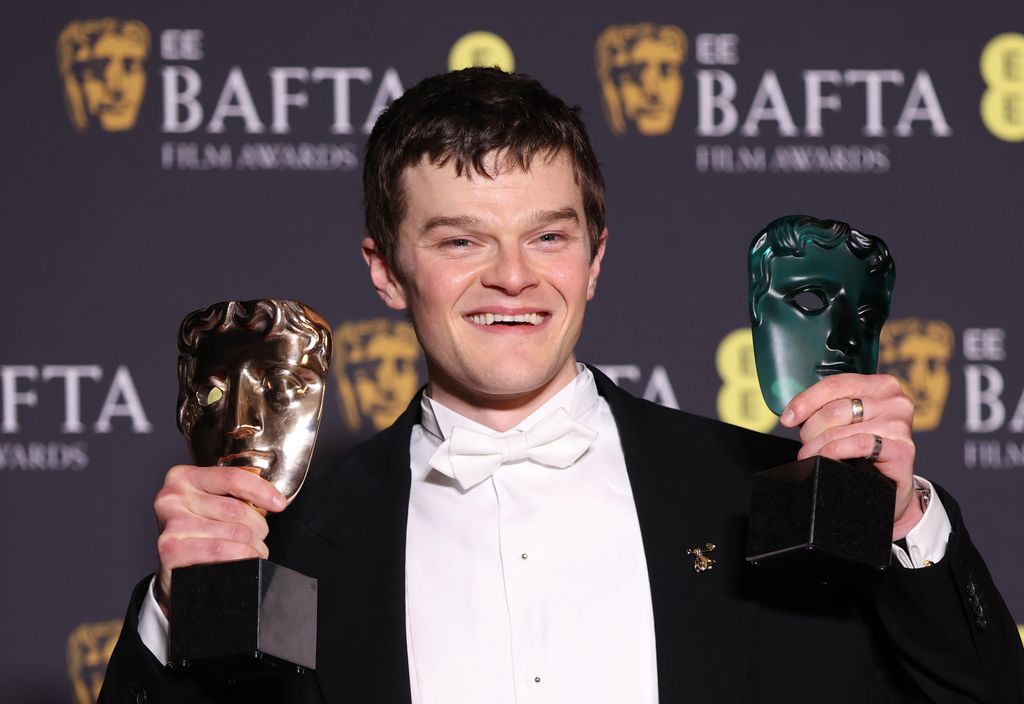 Robert Aramayo a remporté le prix du meilleur acteur et le prix EE Rising Star. 