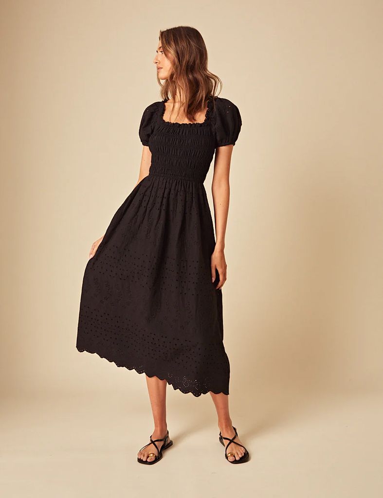Gaun Broderie Anglaise Sophia Midi