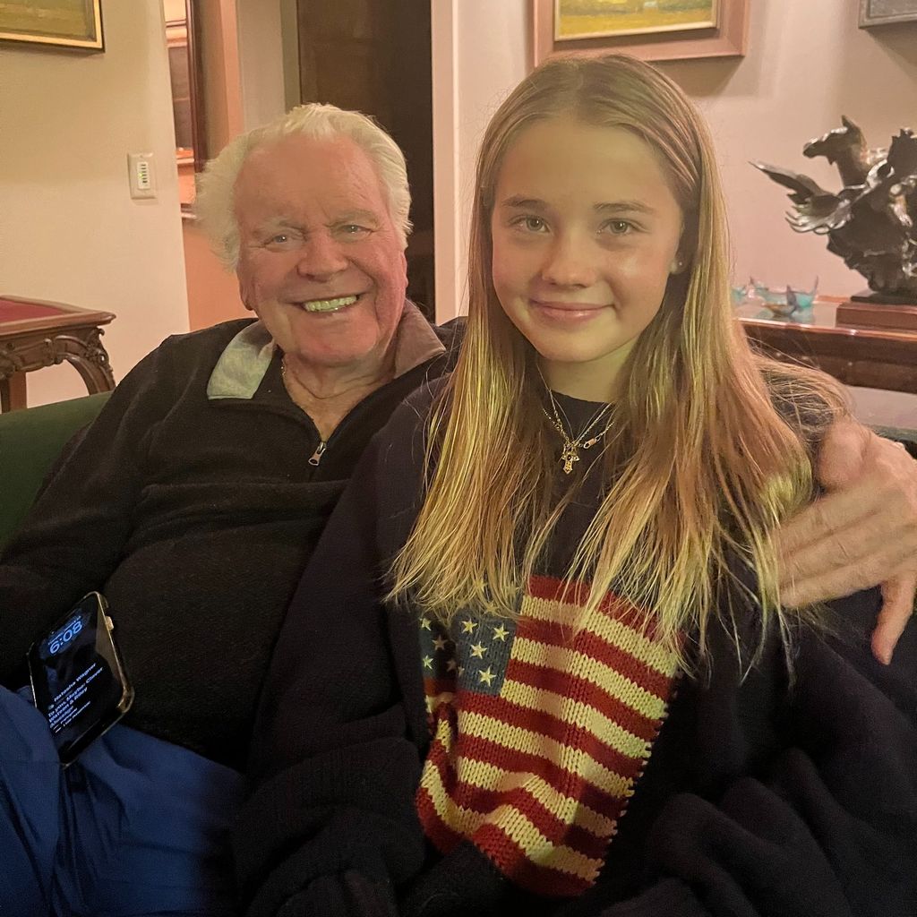 photo of robert wagner and granddaughter clover