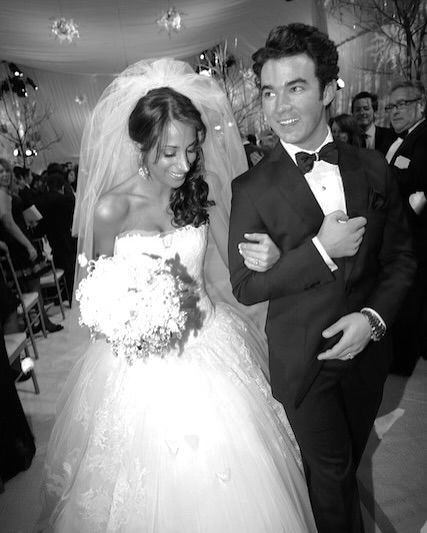 kevin jonas and danielle on their wedding day