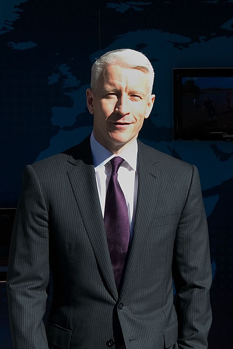 Anderson Cooper visits the The AC360Â° Experience: Your Digital Newsstand in Central Park on November 1, 2010 in New York City
