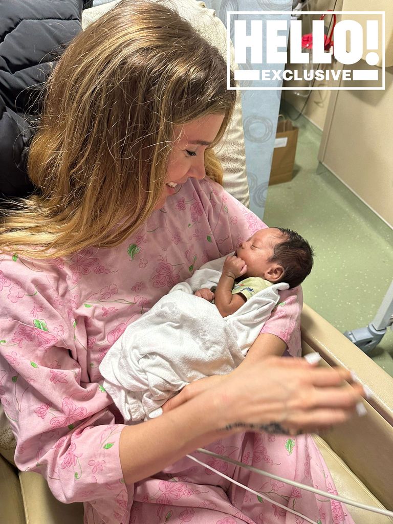 Joss Stone holding her newborn son Bear