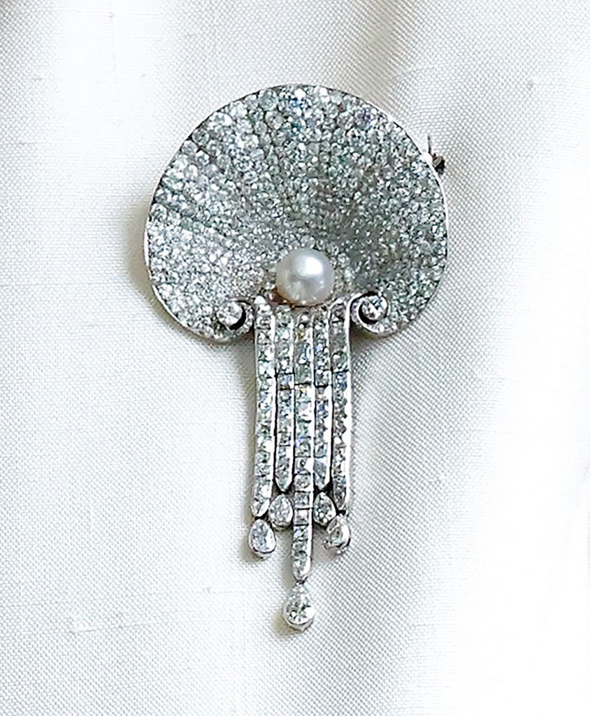 The Courtauld Thomson Scallop-Shell brooch was worn by both the Queen Mother and Queen Elizabeth II