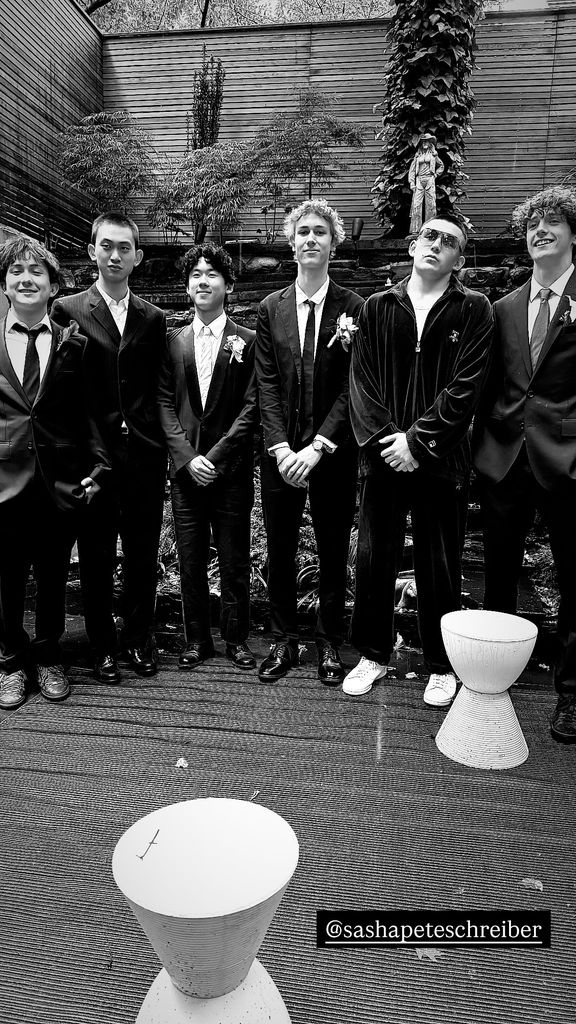 sasha schreiber prom