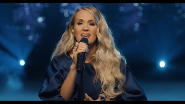 carrie underwood exciting news
