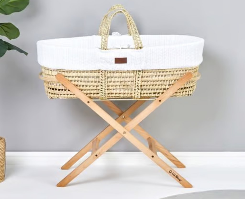 moses basket with stand 