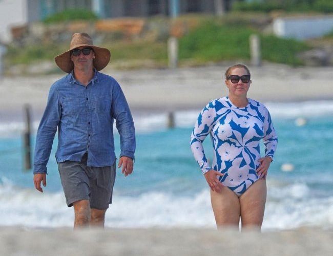 amy schumer vacation photo 