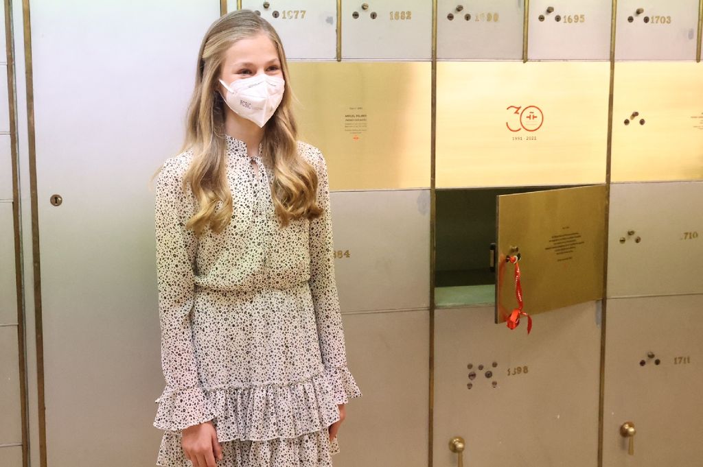 MADRID, SPAIN - MARCH 24:  This handout image provided by the Spanish Royal Household shows Princess Leonor, as she deposits the copies of the Constitution and the Quixote in the 'Caja de las Letras' (lit. box of letters) during her visit on occasion of the 30th Cervantes Institute anniversary, her first official act alone as the heiress of the Spanish throne,   on March 24, 2021 in Madrid, Spain.  The Cervantes Institute uses safes in the vault of their headquarters as time capsules to store legacies of personalities of the Hispanic culture. (Photo by Casa de S.M. el Rey Spanish Royal Household via Getty Images)
