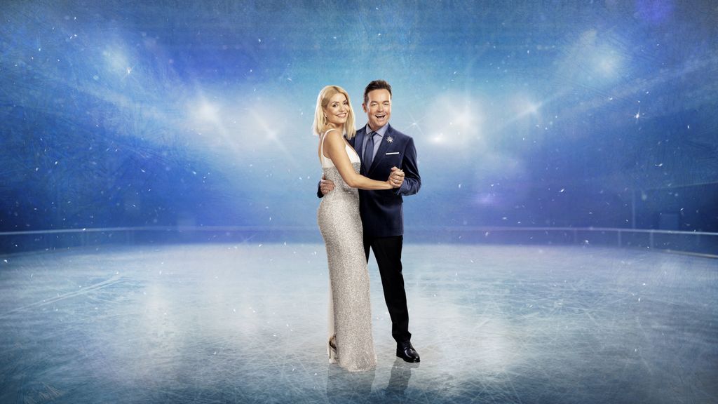 Holly usou o vestido brilhante nas fotos promocionais de Dancing on Ice