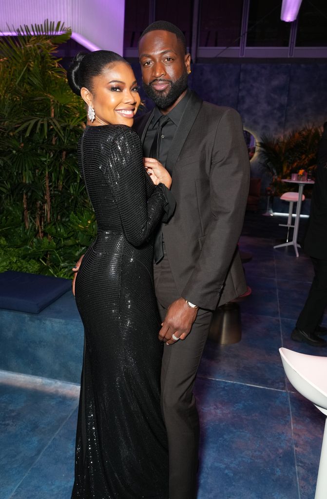 BEVERLY HILLS, CALIFORNIA - MARCH 12: EXCLUSIVE ACCESS, SPECIAL RATES APPLY. (L-R) Gabrielle Union and Dwyane Wade attend the 2023 Vanity Fair Oscar Party Hosted By Radhika Jones at Wallis Annenberg Center for the Performing Arts on March 12, 2023 in Beverly Hills, California. (Photo by Kevin Mazur/VF23/WireImage for Vanity Fair)gabrielle union dwyane wade oscars party