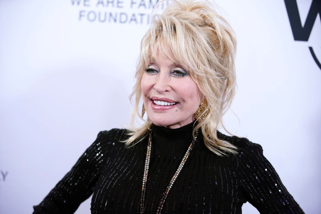 Dolly Parton at charity gala