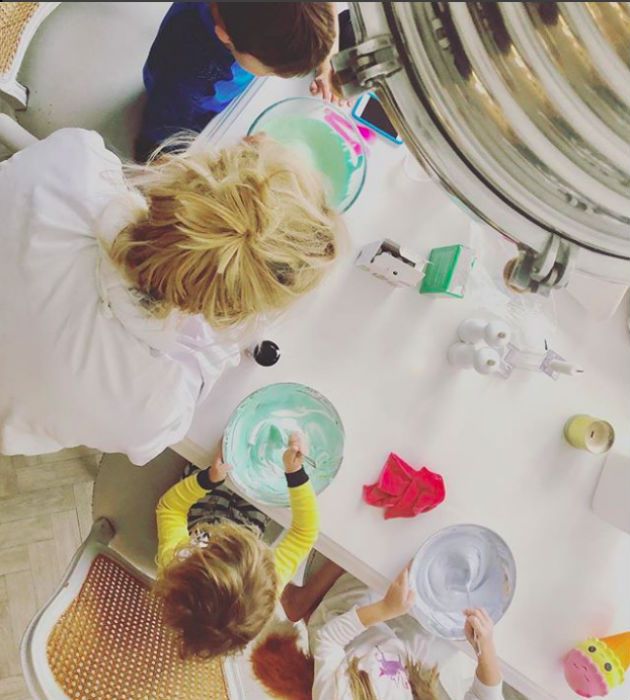 holly willoughby kids making slime at home