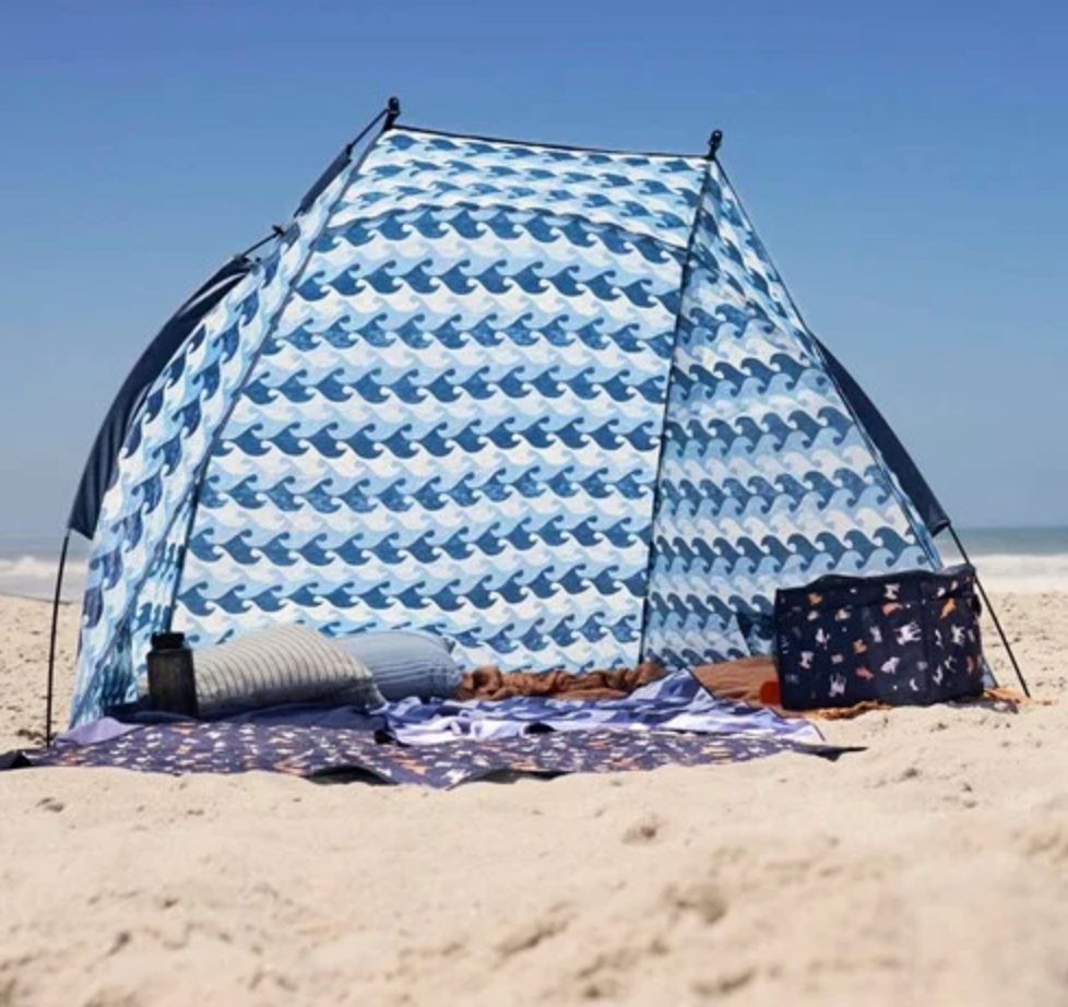 Mountain Warehouse beach tent