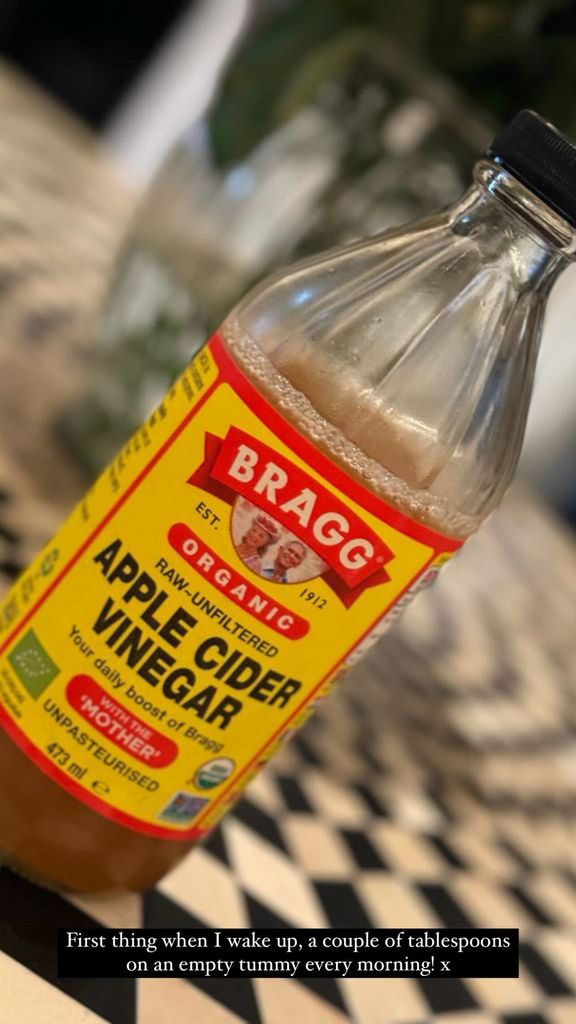 A photo of a bottle of apple cider vinegar