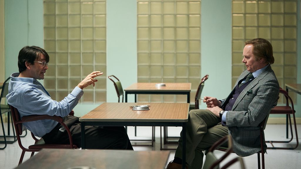 David Tenant playing Des 