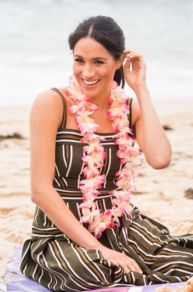 Meghan, duquesa de Sussex, visita Bondi Beach el 19 de octubre de 2018 en Sydney, Australia.  El duque y la duquesa de Sussex se encuentran en una gira oficial de otoño de 16 días, visitando ciudades de Australia, Fiji, Tonga y Nueva Zelanda.