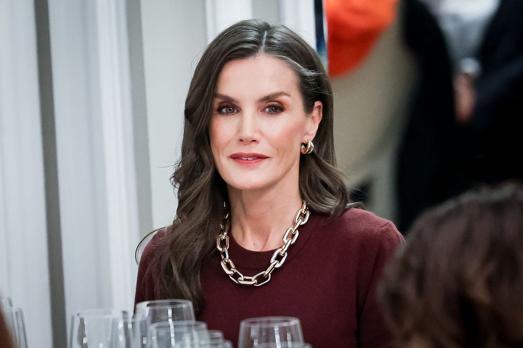 MADRID, SPAIN - NOVEMBER 18: Queen Letizia of Spain attends the XLII "Francisco Cerecedo" Journalism Awards at Hotel Ritz on November 18, 2025 in Madrid, Spain. (Photo by Paolo Blocco/WireImage)