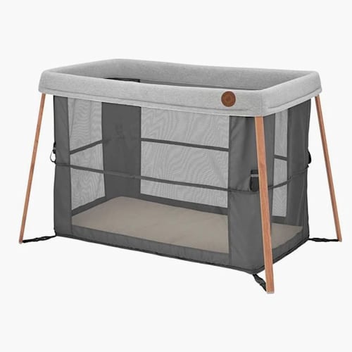 Travel Cots: ideal for holidays and staying with grandparents