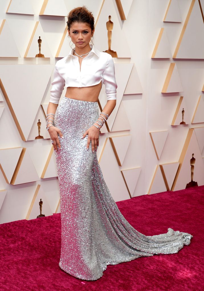  Zendaya attends the 94th Annual Academy Awards at Hollywood and Highland in silver skirt