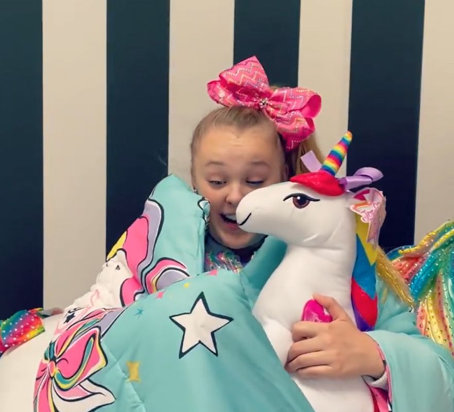 Jojo Siwa Breaks Silence Following Terrifying Scare Hello