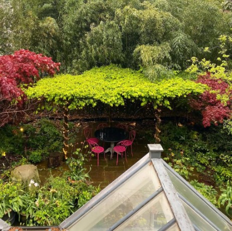 Nigella Lawson's garden in the day time 