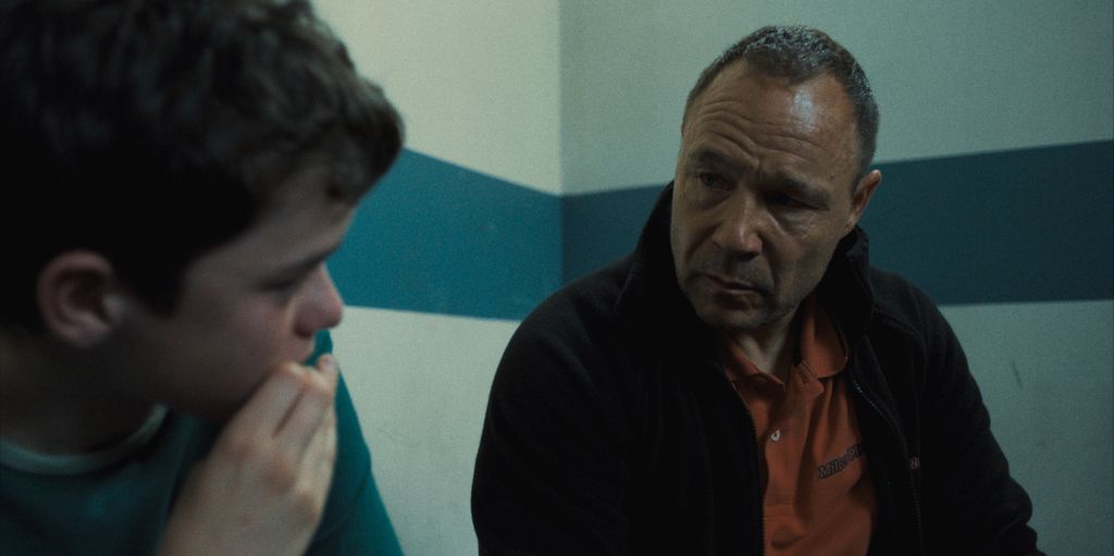 Owen Cooper as Jamie Miller, Stephen Graham as Eddie Miller in Adolescence