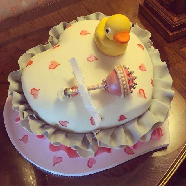Nicky Hilton baby shower heart cake