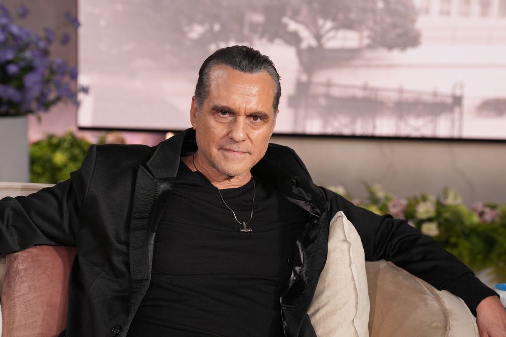 La légende de la télévision de jour Maurice Benard a toujours l'air si jeune à 63 ans 2 Maurice dans le Jennifer Hudson Show"