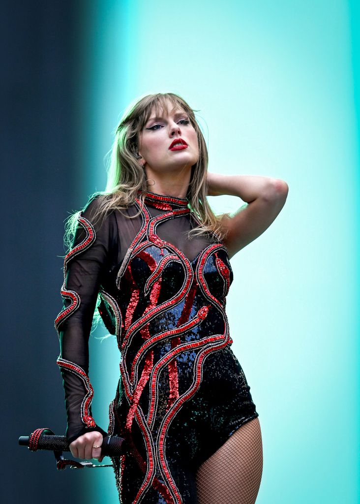 Taylor in her Reputation era